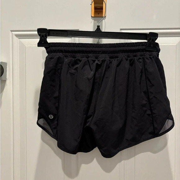 Lululemon Hotty Hot Short II *Long 4"
Black (First Release) - Picture 4 of 5